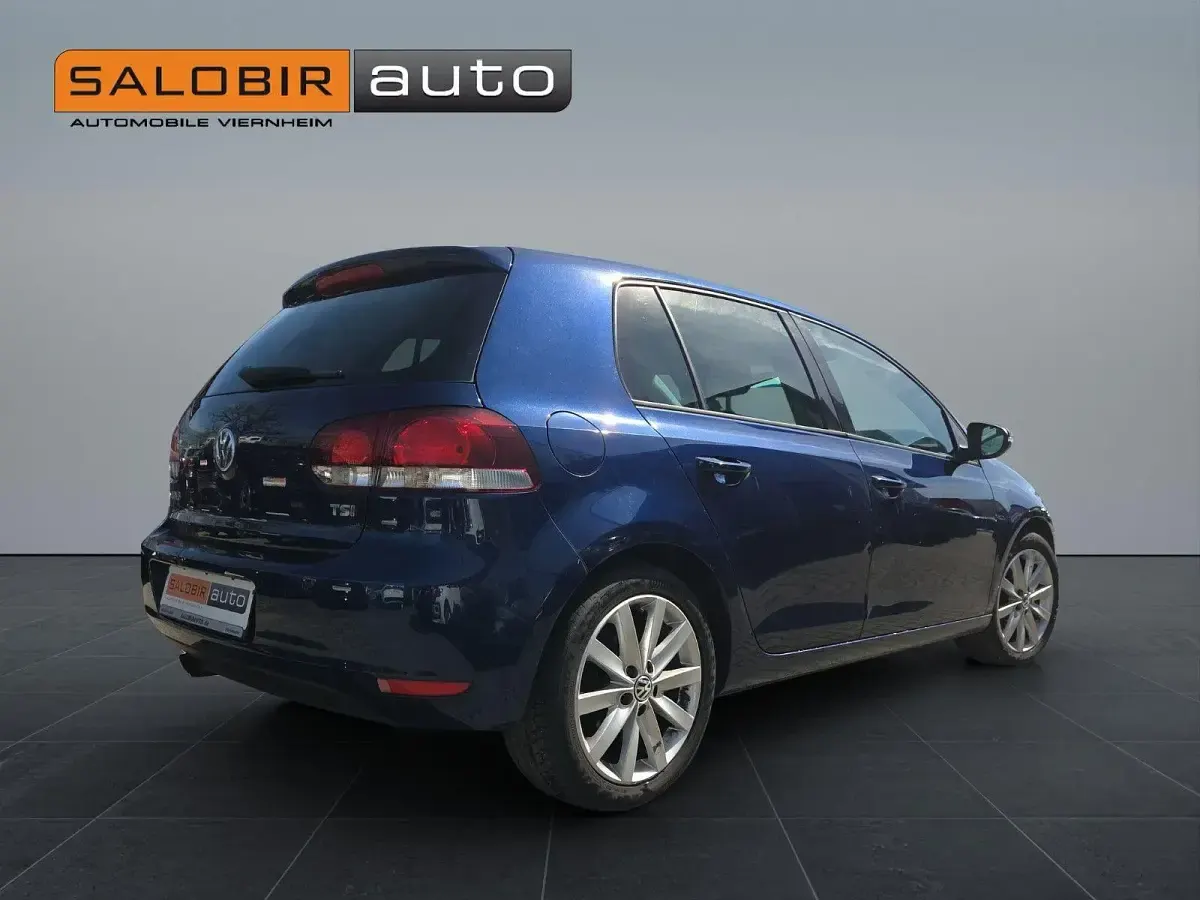 Gebraucht VW Golf VI Highline 122 PS (89 kW) 2009 Shadow blue Kleinwagen