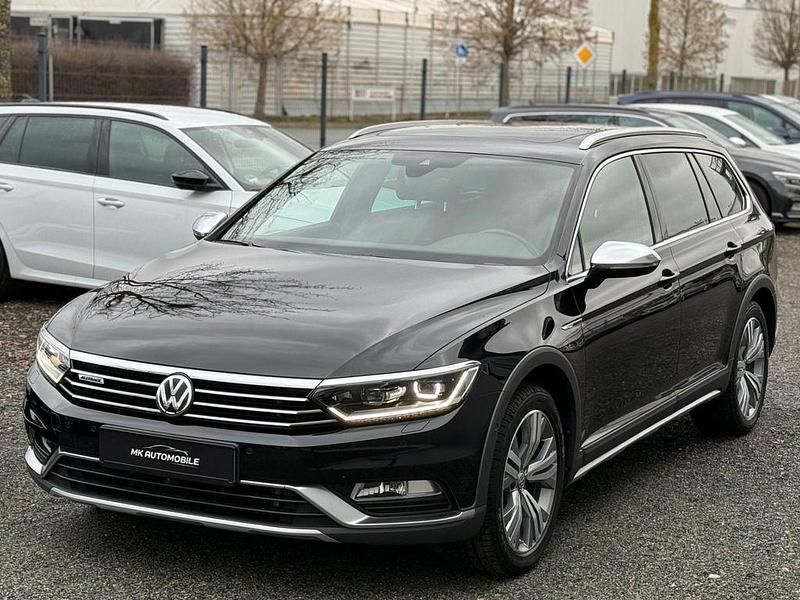 Gebraucht VW Passat Alltrack 190 PS (139 kW) 2019 Deep black Kombi