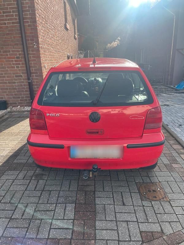 Gebraucht VW Polo 65 PS (47 kW) 2000 Rot Kleinwagen