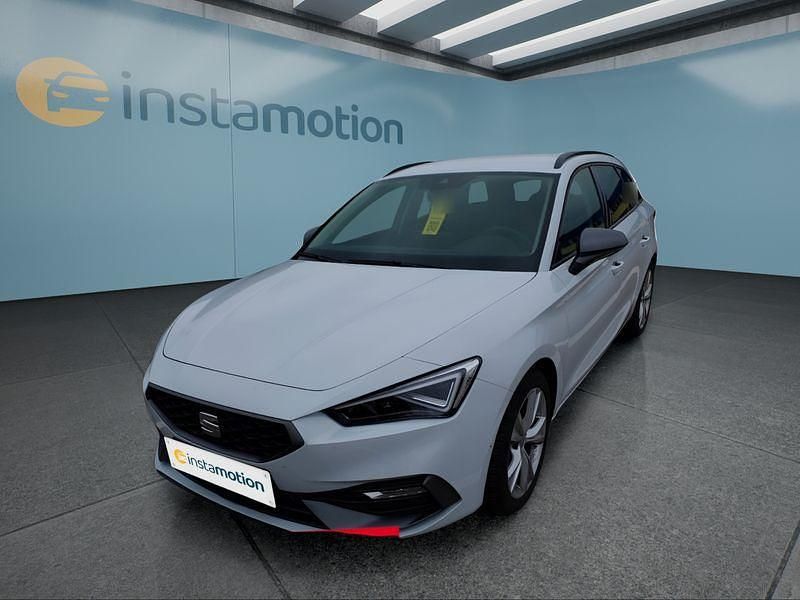 Weiß Gebraucht 2024 Seat Leon Kombi | 29.949 € (Etwas zu teuer) - Bild 1/4