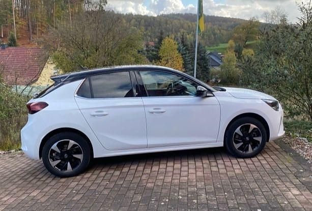 Gebraucht Opel Corsa-e Elegance 100 kW (136 PS) 2022 Weiß Kleinwagen