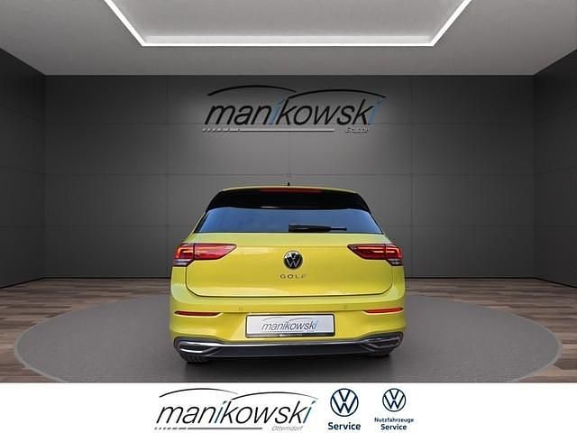 Gebraucht VW Golf VIII Style 150 PS (110 kW) 2022 Gelb Limousine