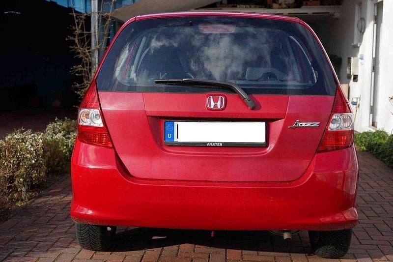 Gebraucht Honda Jazz LS 77 PS (56 kW) 2008 Rot Kleinwagen