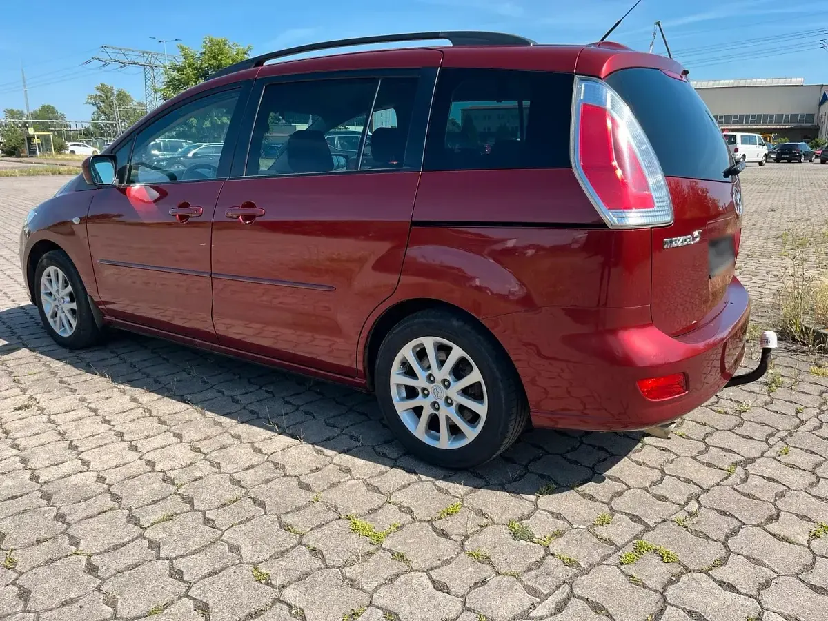 Gebraucht Mazda 5 116 PS (85 kW) 2009 Rot Van / Kleinbus