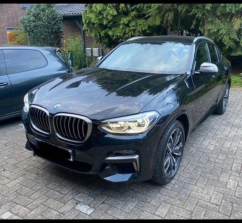 Schwarz Gebraucht 2021 BMW X4 Shadowline SUV | 47.495 € (Fairer Preis) - Bild 1/4