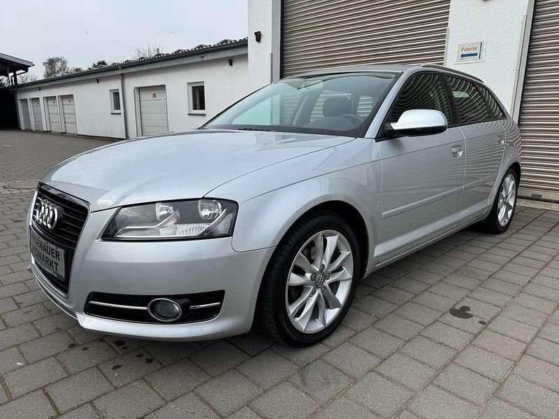 Używany Audi A3 Ambition 125 KM (91 kW) 2012 Srebrny Hatchback