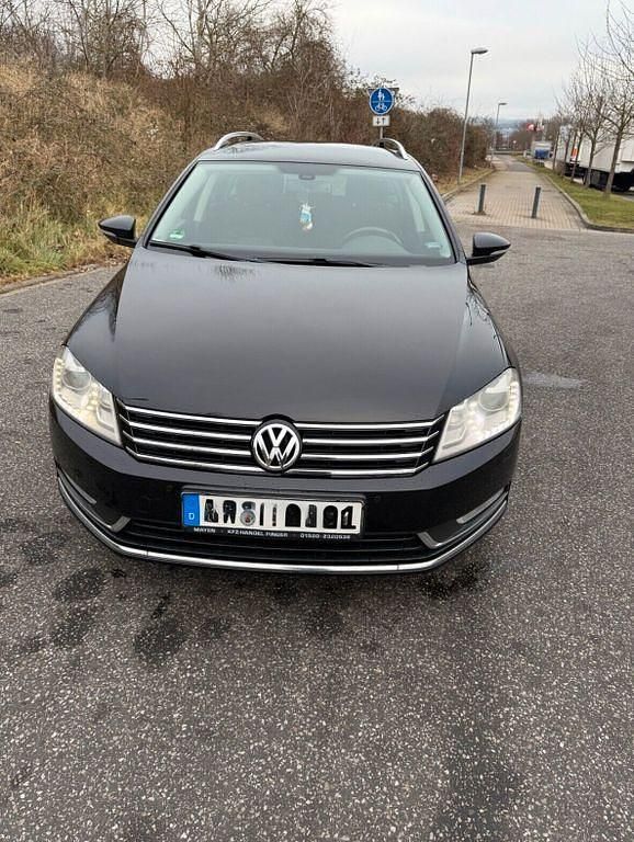 Gebraucht VW Passat Comfortline 140 PS (102 kW) 2013 Schwarz Kombi