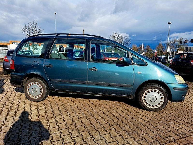 Gebraucht Ford Galaxy 140 PS (102 kW) 2003 Grün Van / Kleinbus