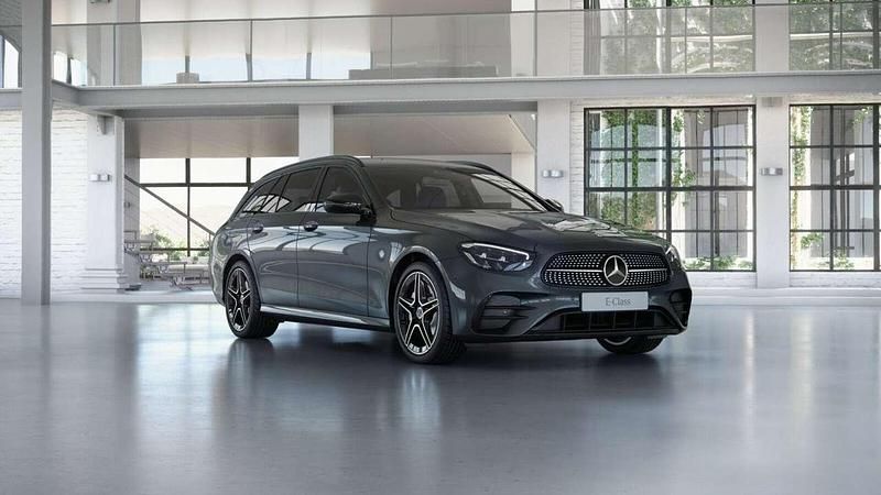 Gebraucht Mercedes E300 AMG 194 PS (142 kW) 2022 Graphitgrau Kombi