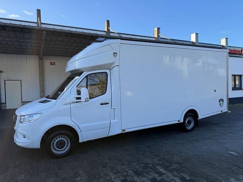Weiß Gebraucht 2023 Mercedes Sprinter Van | 69.999 € - Bild 1/4