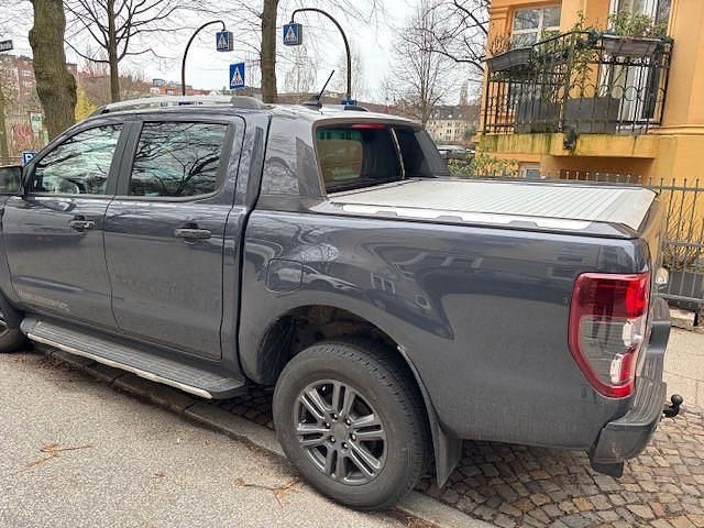 Gebraucht Ford Ranger 212 PS (155 kW) 2022 Schwarz Pickup