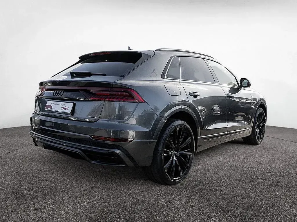 Gebraucht Audi Q8 Competition 286 PS (210 kW) 2023 Grau SUV
