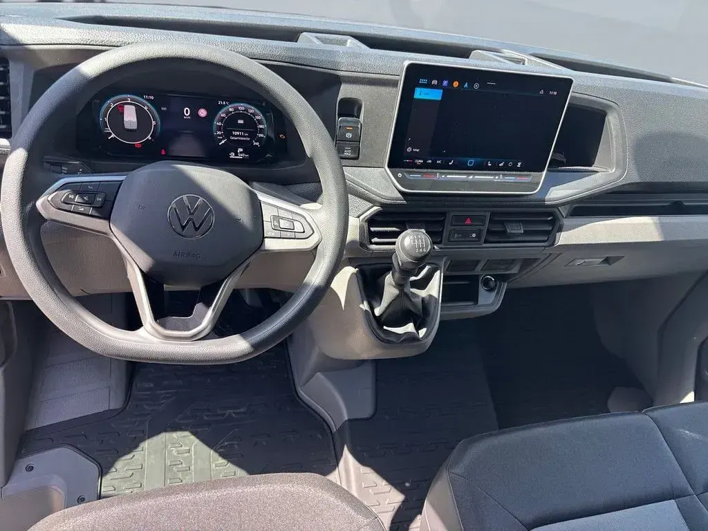 Gebraucht VW Crafter 140 PS (102 kW) 2025 Weiss / candy weiss Van