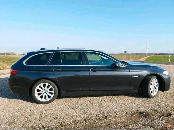 Gebraucht BMW 520 184 PS (135 kW) 2014 Schwarz Kombi