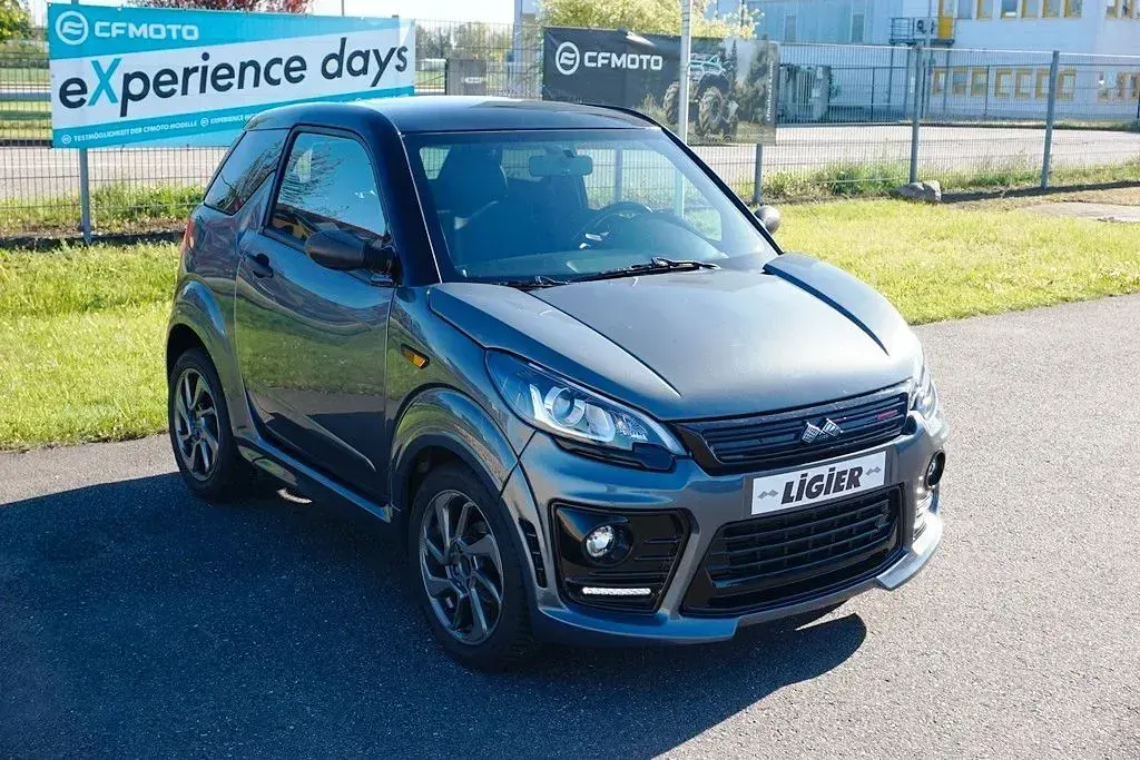Gebraucht Ligier JS50 2022 Grau Kleinwagen