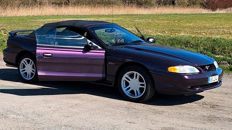 Andere farben Gebraucht 1996 Ford Mustang GT Cabrio | 13.500 € - Bild 1/3