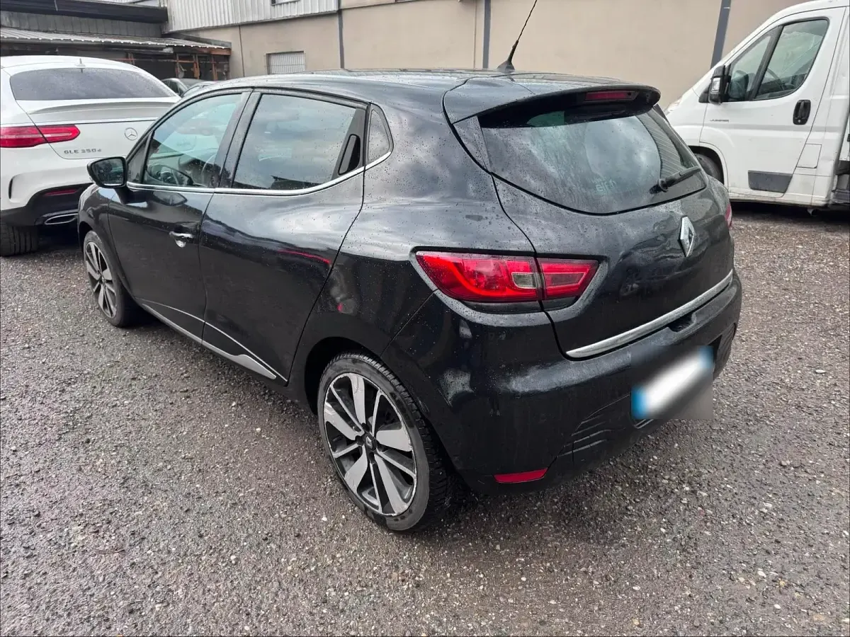 Gebraucht Renault Clio 100 PS (73 kW) 2014 Kleinwagen