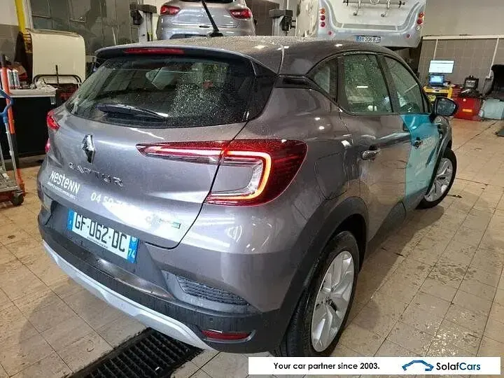 Gebraucht Renault Captur 160 PS (117 kW) 2022 Grau SUV