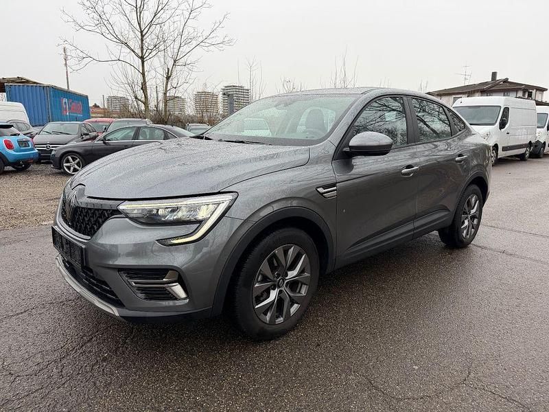 Gebraucht Renault Arkana Evolution 140 PS (102 kW) 2024 Grau SUV