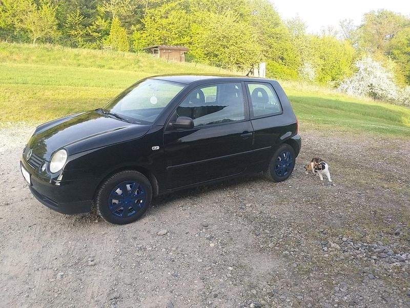 Brugt VW Lupo 50 HK (36 kW) 2004 Sort Hatchback