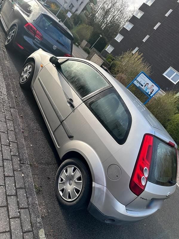 Gebraucht Ford Fiesta 60 PS (44 kW) 2006 Silber Kleinwagen