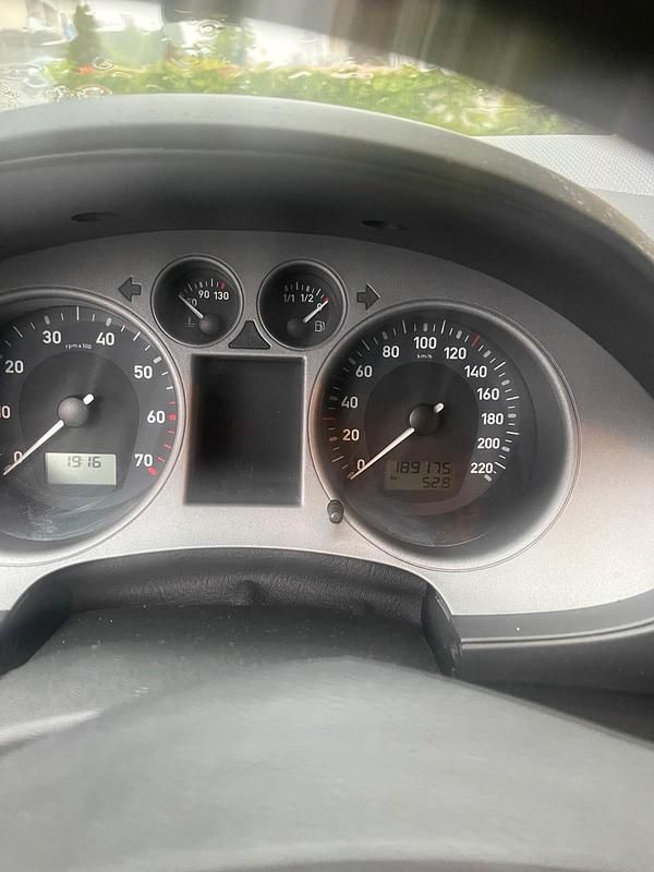 Gebraucht Seat Ibiza 60 PS (44 kW) 2009 Silber Kleinwagen