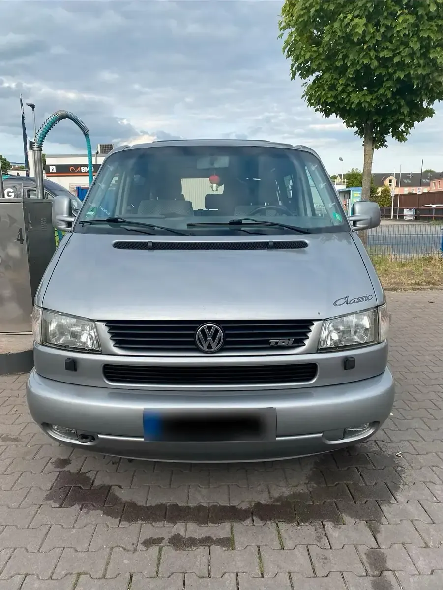 Gebraucht VW Multivan Classicline 102 PS (75 kW) 1998 Silber Van / Kleinbus