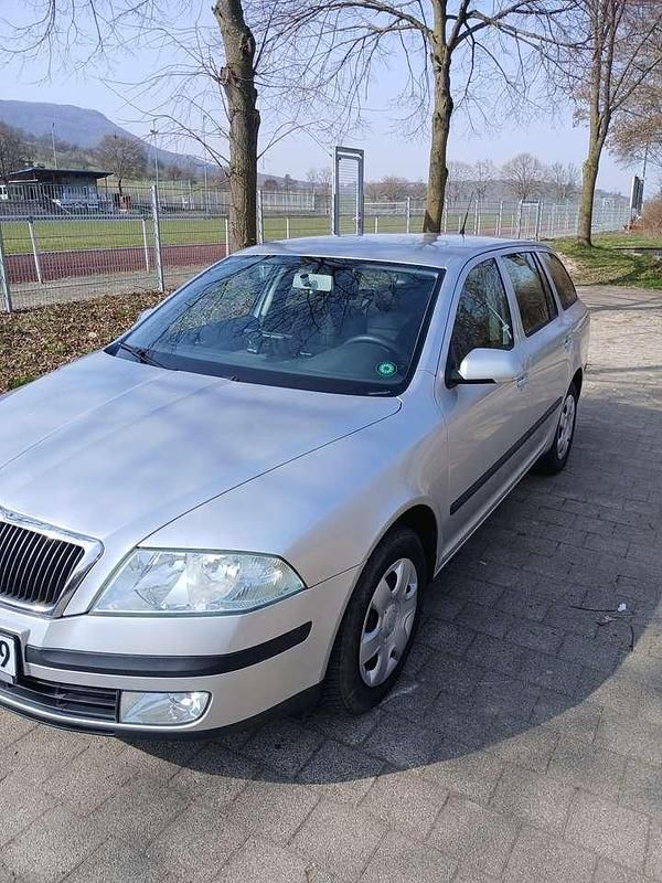 Gebraucht Skoda Octavia Elegance 116 PS (85 kW) 2005 Kombi