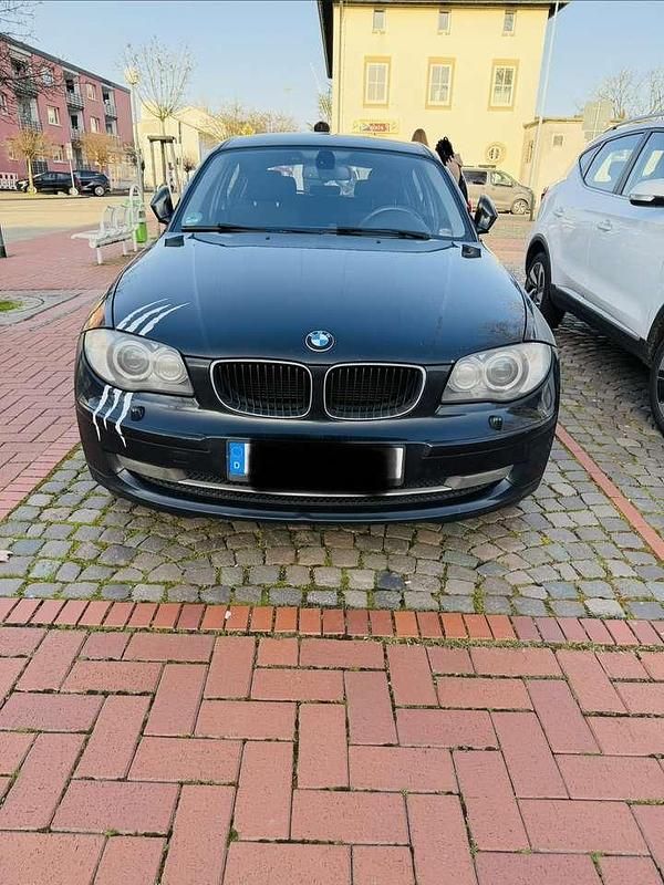 Gebraucht BMW 118 Sport Line 143 PS (105 kW) 2010 Kleinwagen