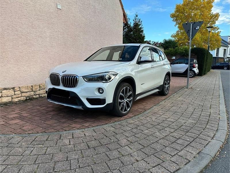 Gebraucht 2016 BMW X1 xLine SUV | 16.900 € (Superpreis) - Bild 1/4