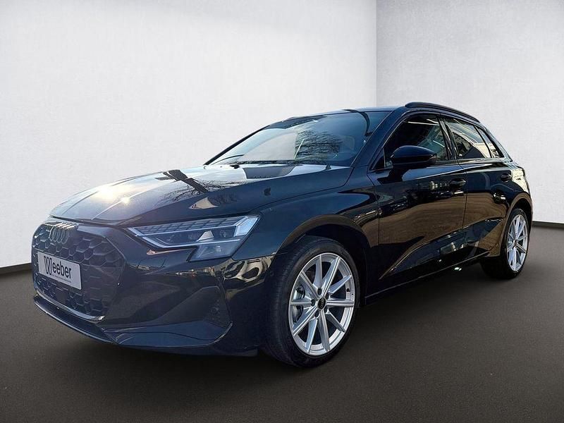 Gebraucht Audi A3 Ambiente 150 PS (110 kW) 2025 Schwarz Limousine