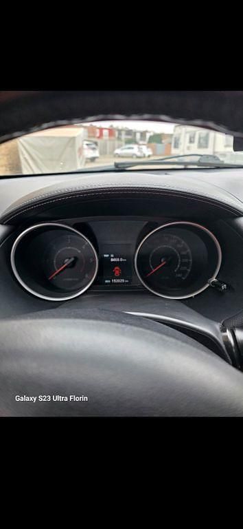 Gebraucht Mitsubishi Outlander 177 PS (130 kW) 2012 Schwarz SUV