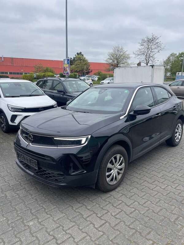 Diamant schwarz/karbon schwarz Gebraucht 2022 Opel Mokka Basis SUV | 13.650 € (Superpreis) - Bild 1/4