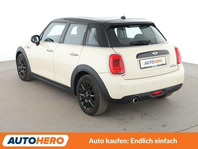Usata Mini Cooper D 116 CV (85 kW) 2017 Bianco Utilitaria