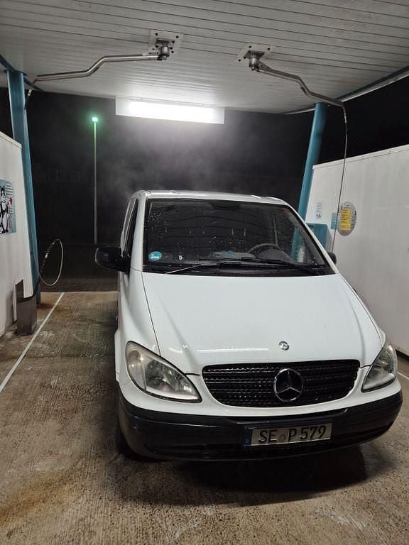 Second-hand Mercedes Vito 150 CP (110 kW) 2010 Alb