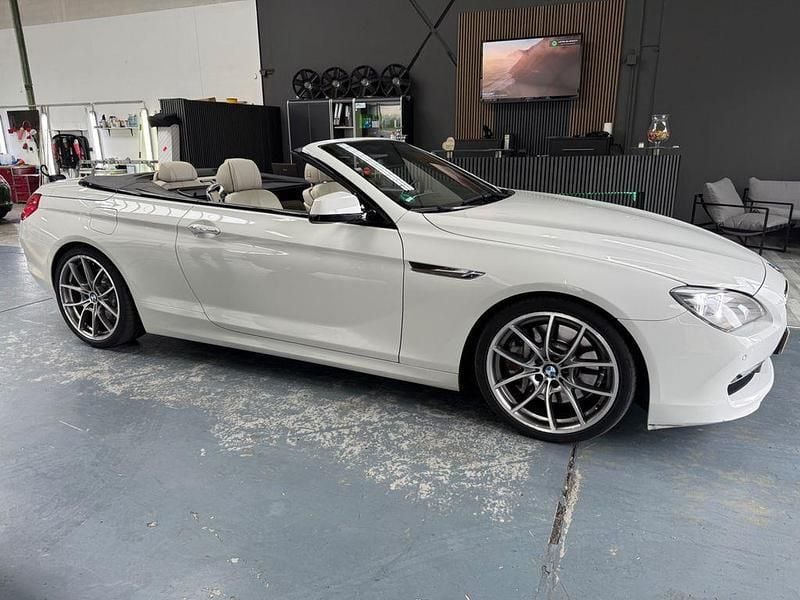 Weiß Gebraucht 2011 BMW 650 Cabriolet Performance Cabrio | 25.900 € (Guter Preis) - Bild 1/4