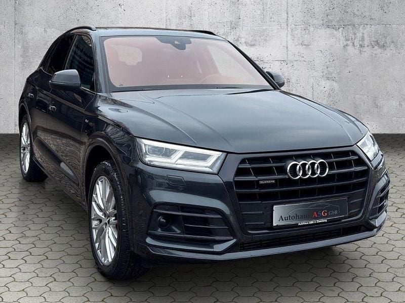 Grau Gebraucht 2019 Audi Q5 S-Line SUV | 36.990 € (Guter Preis) - Bild 1/4