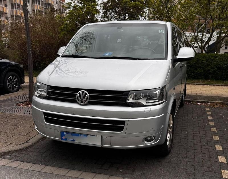 Second-hand VW T5 179 CP (131 kW) 2014 Argintiu Van