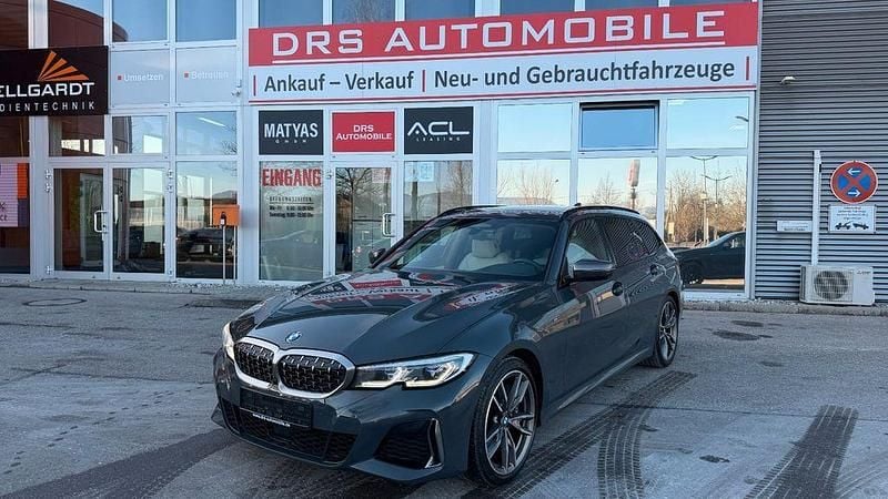Grau Gebraucht 2020 BMW M340 Performance Limousine | 26.900 € (Fairer Preis) - Bild 1/4