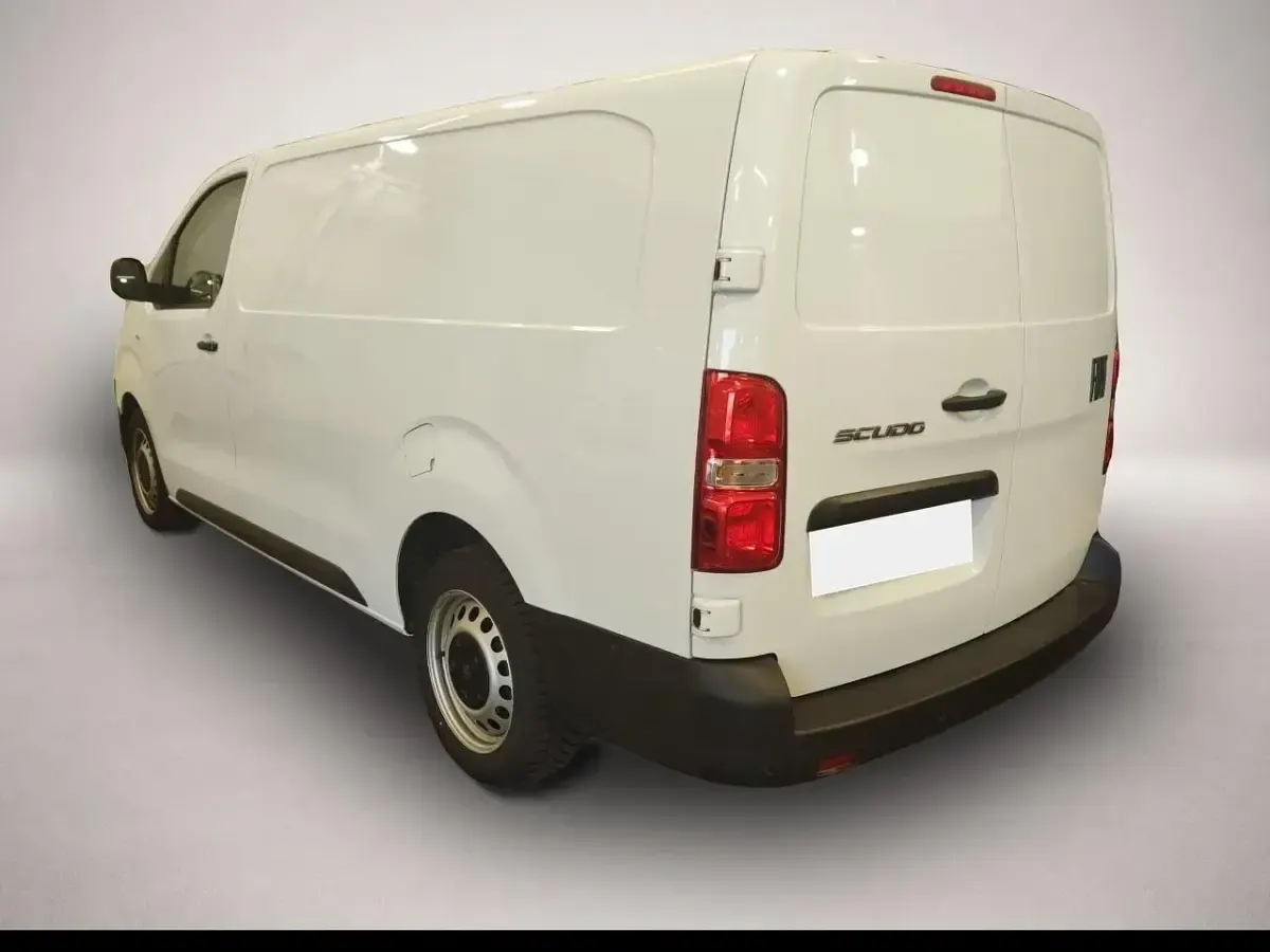 Gebraucht Fiat Scudo 177 PS (130 kW) 2025 Manufacturer Van