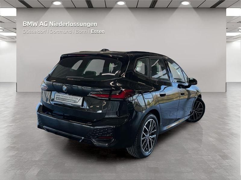 Gebraucht BMW 223 Active Tourer M Sport 197 PS (144 kW) 2024 Schwarz Van / Kleinbus