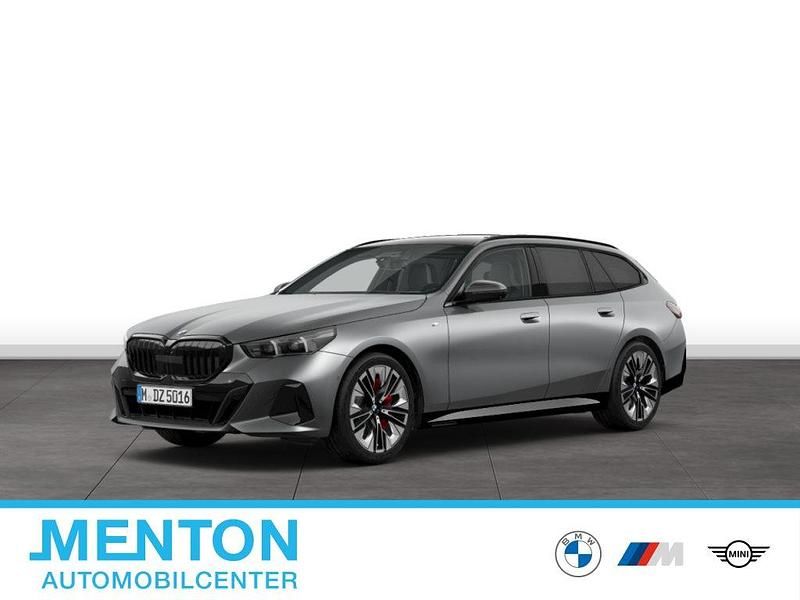 Grau Gebraucht 2024 BMW 540 M Sport Kombi | 72.970 € (Teuer) - Bild 1/4