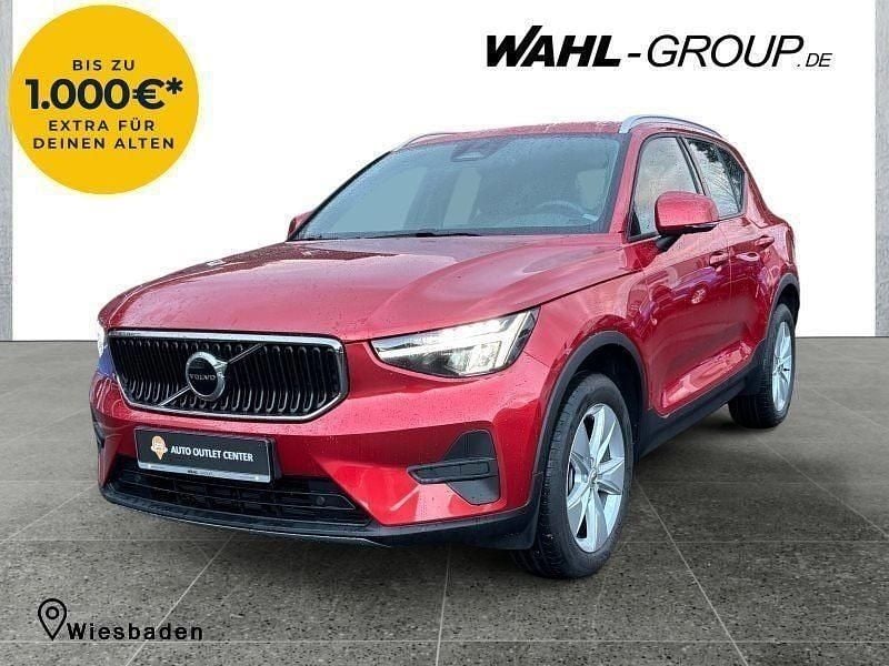 Gebraucht Volvo XC40 Core 163 PS (119 kW) 2024 Rot SUV