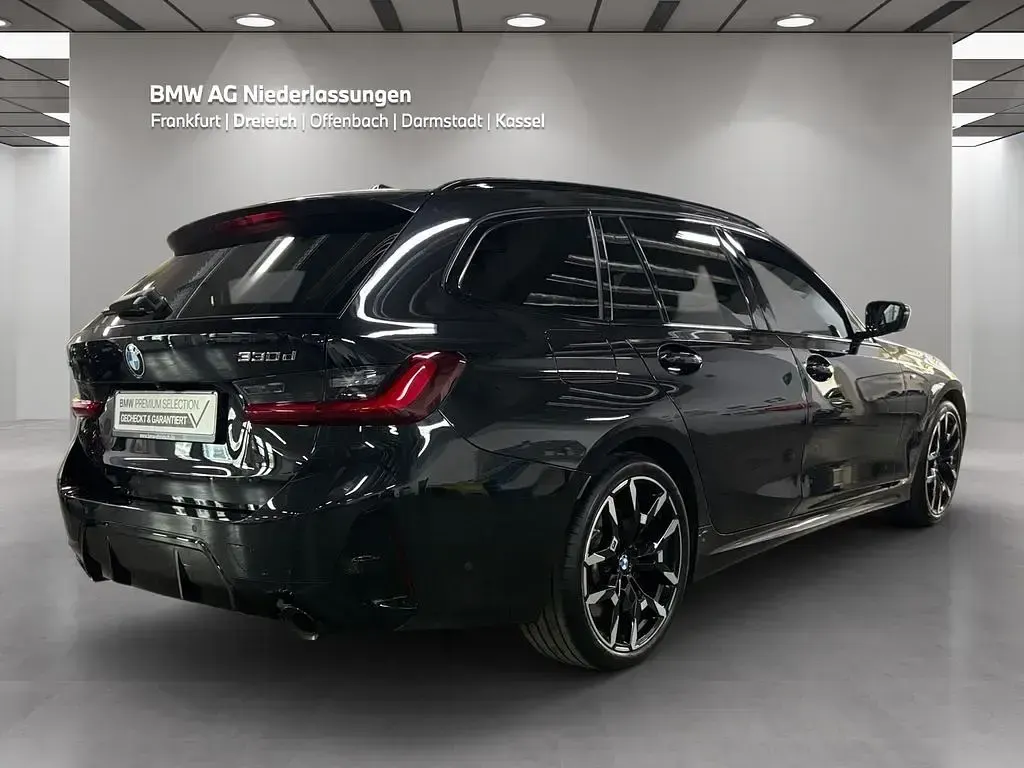 Gebraucht BMW 330 M Sport 286 PS (210 kW) 2025 Schwarz Limousine