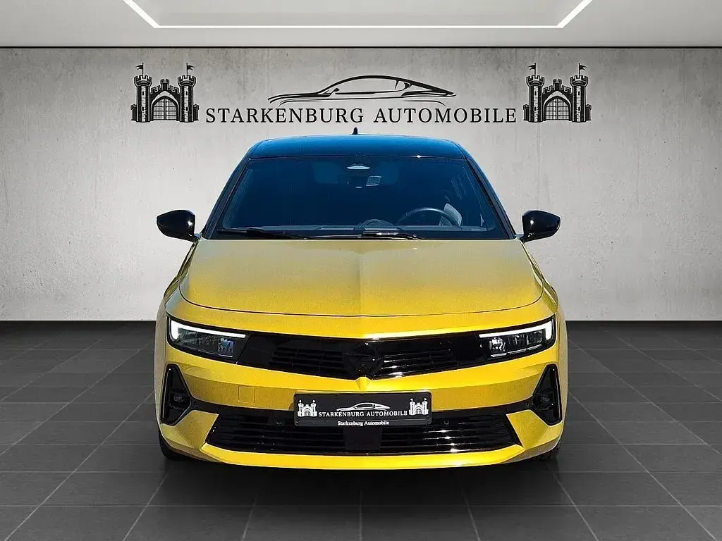 Gebraucht Opel Astra GS Line 181 PS (133 kW) 2022 Gelb Kleinwagen