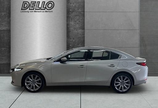 Neu Mazda 3 Exclusive-Line 140 PS (102 kW) 2025 Xxx platinum quartz Limousine