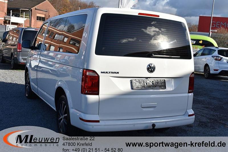Gebraucht VW Multivan Comfortline 199 PS (146 kW) 2019 Weiß Van