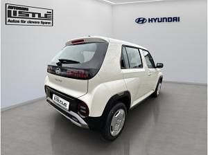 Neu Hyundai Inster Select 71 kW (97 PS) 2026 Beige (unbleached ivory) Kleinwagen