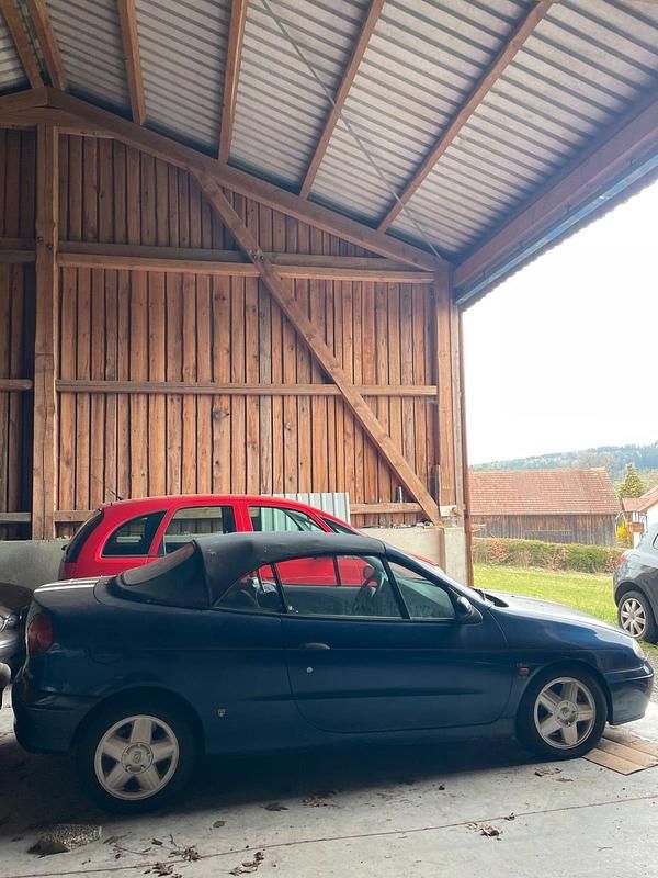 Gebraucht Renault Mégane Cabriolet 109 PS (80 kW) 2001 Blau Cabrio