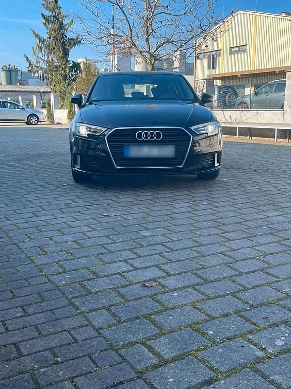 Second-hand Audi A3 150 CP (110 kW) 2020 Negru Berlinǎ